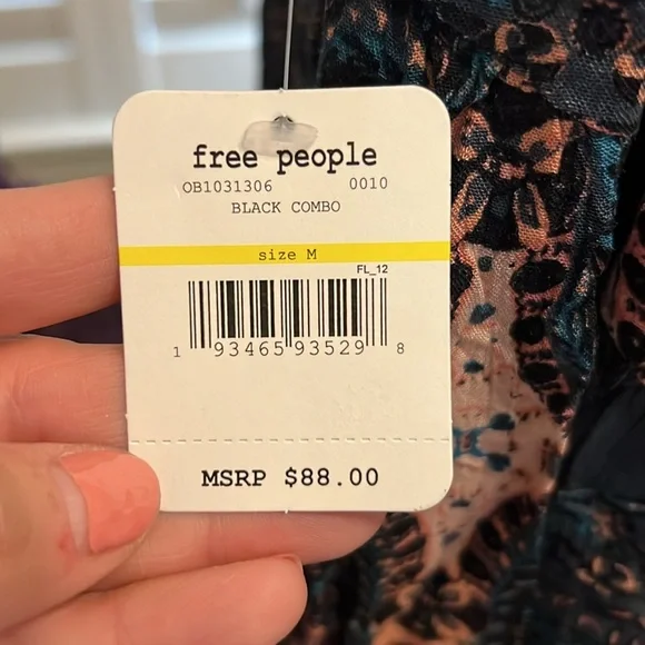 People Count Me in Trapeze Tank Tunic Top M Lace Yoke Floral Black - Picture 5 of 6